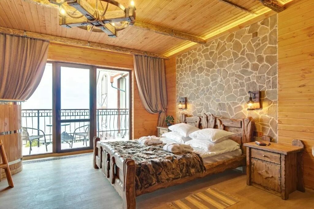 Номер в зеленоградске. Exclusive Wild Зеленоградск. Exclusive Hotel Зеленоградск. Отель эксклюзив Зеленоградск. Гостиница Exclusive Зеленоградск.