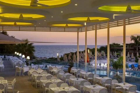 Beach hotel spa 4