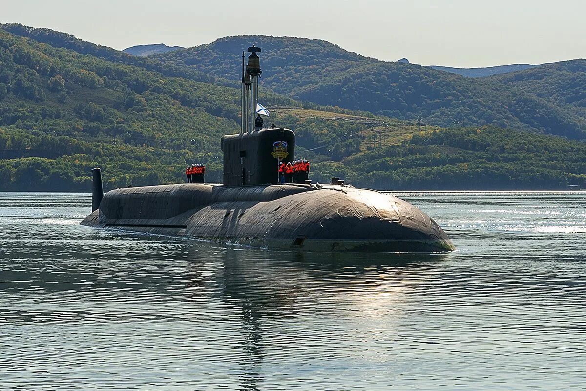 Огайо подводная лодка. 667бдрм «дельфин». Подводный ракетоносец. Подводный ракетоносец. Подводный ракетоносец.