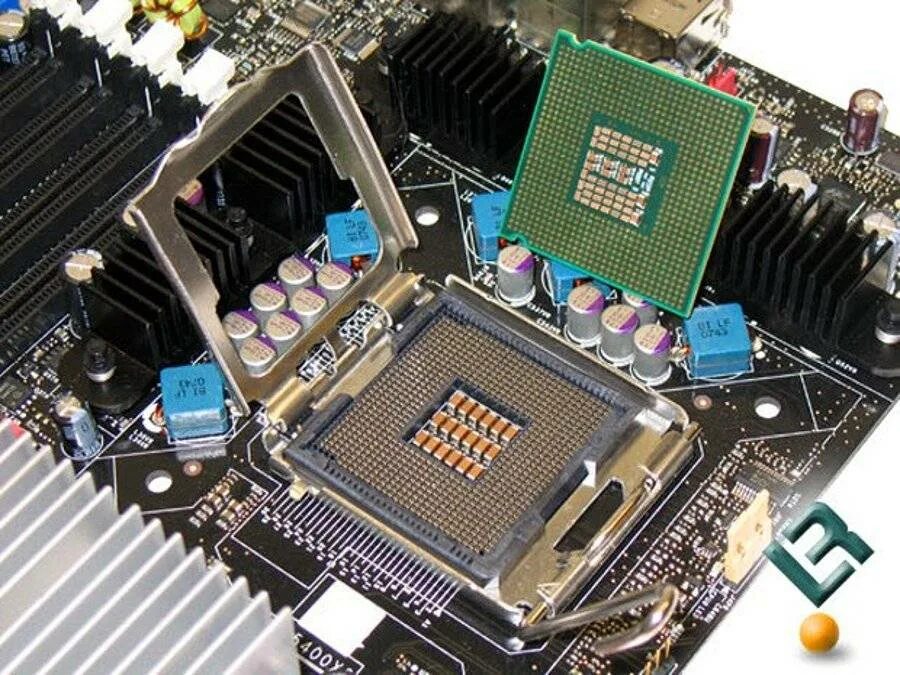 Socket fp6. Core 2 extreme qx9775. сокет bga1090. lga 1851 сокет. intel socket 1.