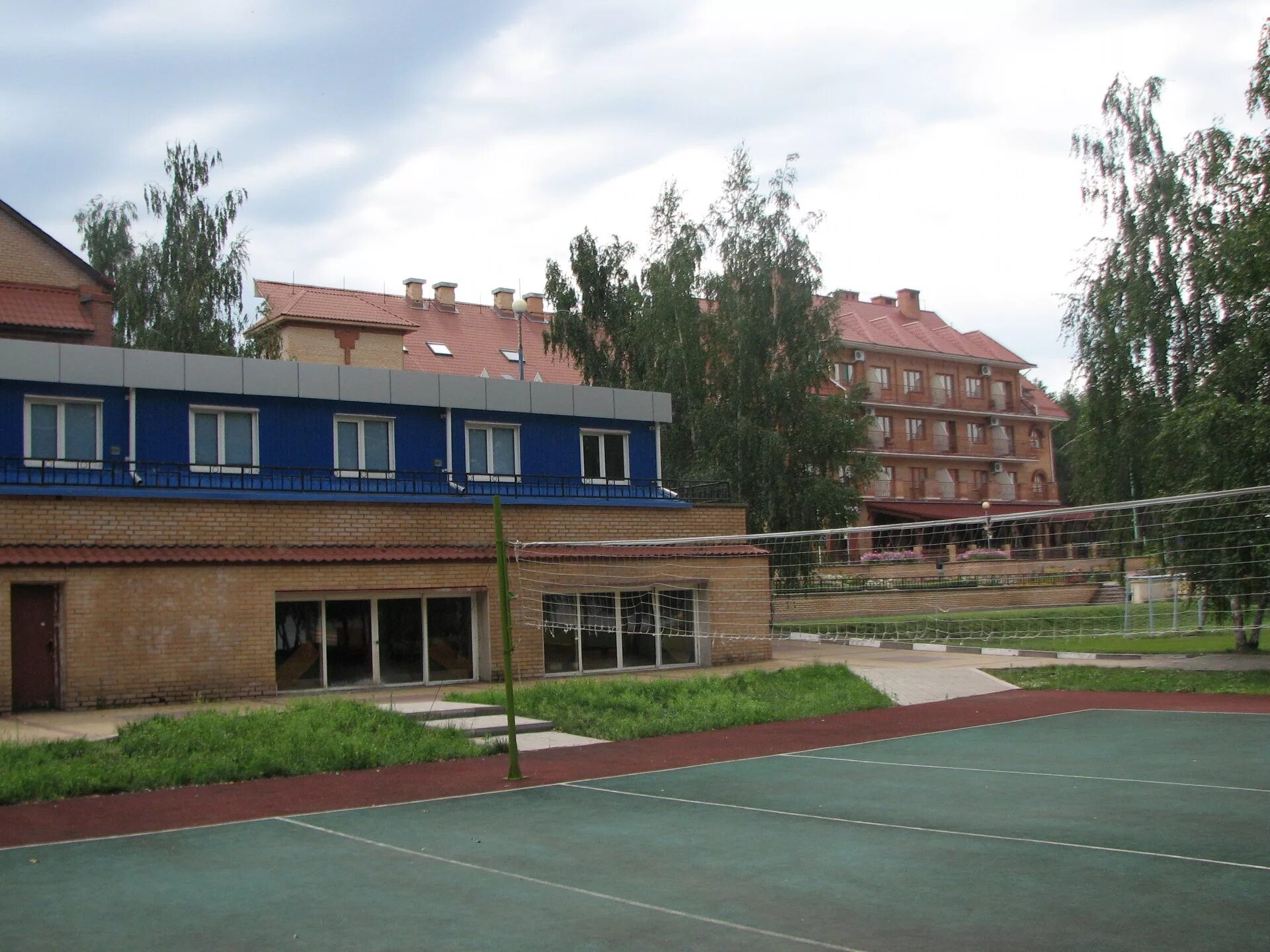 Старый оскол пансионаты. Санаторий улыбка старый оскол. база отдыха улыбка старый оскол. турбаза горняк старый оскол. база металлург старый оскол.