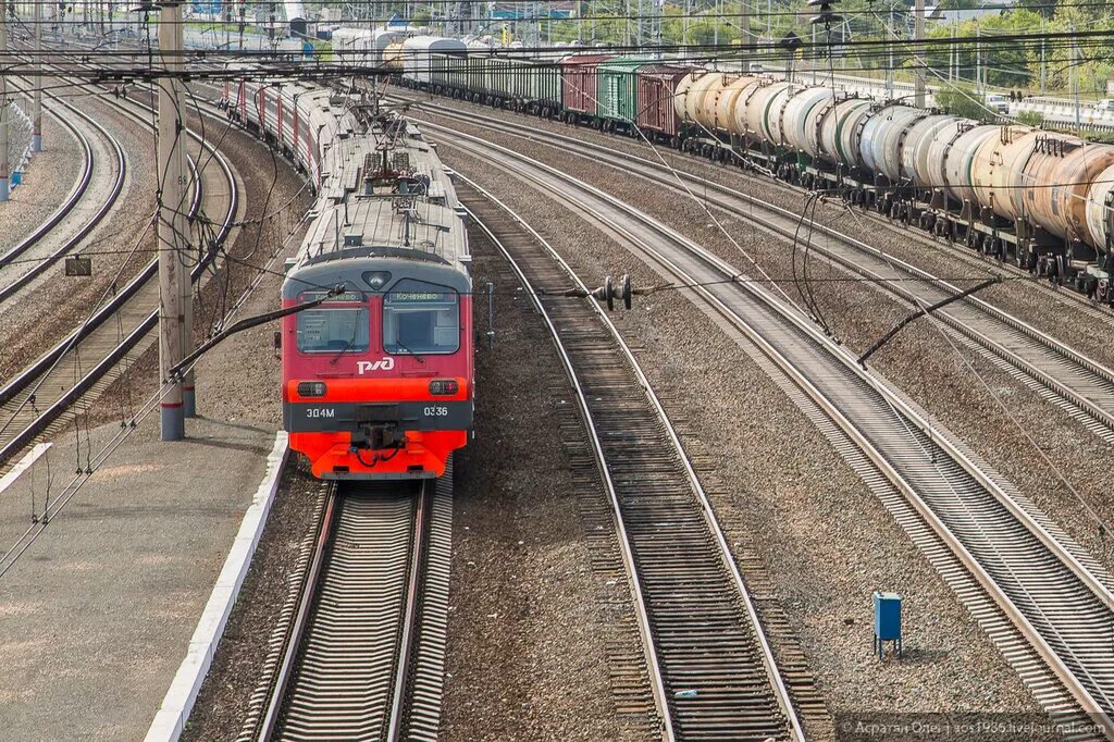 Электричка толмачево луга. Толмачёво станция. толмачево жд. толмачево жд вокзал. жд станция толмачево новосибирск.