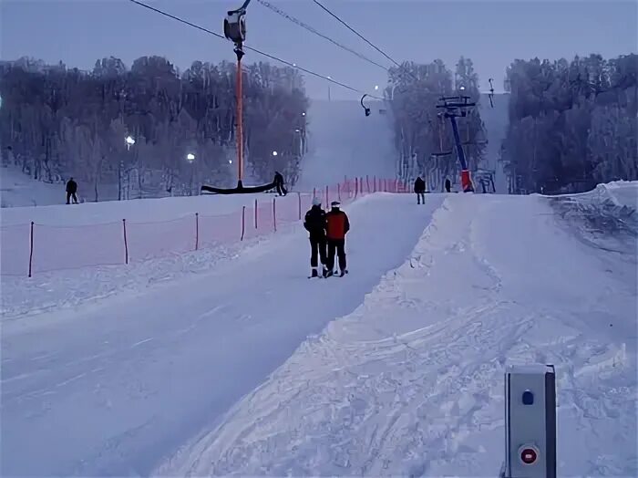 Уязы горнолыжный комплекс. Уязы-тау горнолыжный комплекс. горнолыжка уязы тау октябрьский. лыжи уязы тау. уязы-тау горнолыжный комплекс летом.