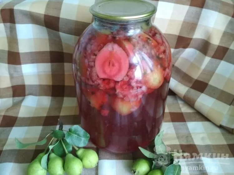Компот из малины и яблок на зиму. Компот из яблок и малины на зиму. компоты из груш малина. компот из красной смородины на зиму.