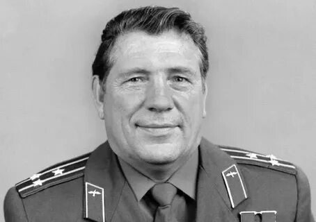 Ляхов это
