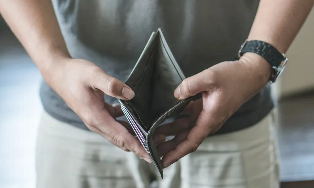 Empty wallet
