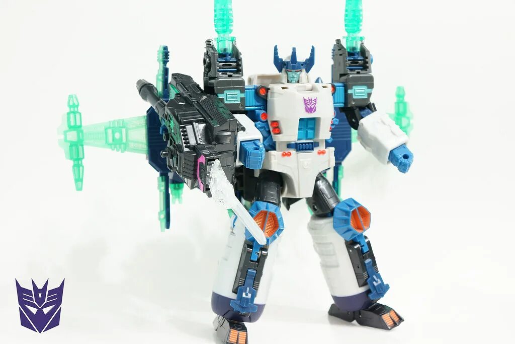 Трансформер инферно игрушка. Трансформеры энергон игрушки мегатрон. Трансформеры энергон автоботы. Transformers energon toys. Transformers energon.