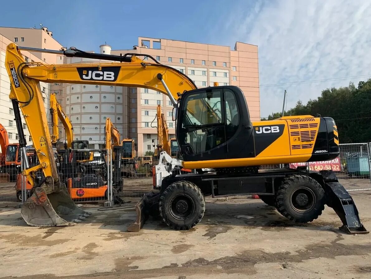 Куплю б у полноповоротный. JCB 200 колесный. Экскаватор JCB js200. Экскаватор колесный JCB, jc200wt2. Экскаватор JCB 180 колесный.