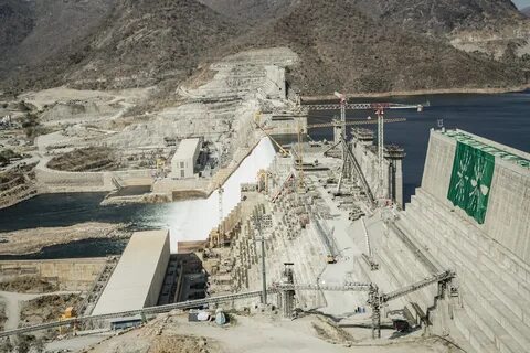 Строительство крупных водохранилищ