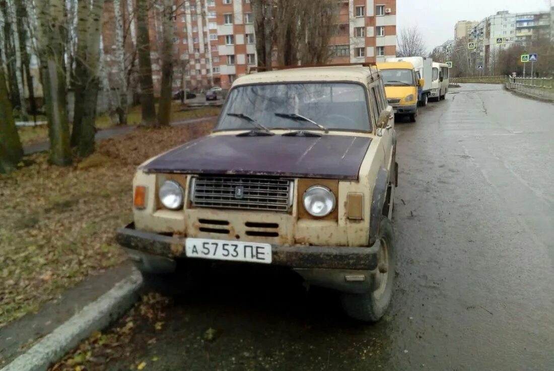 Какой номер пензы. Машины на пензенских номерах. Старые номера Пенза. Автомобильный код Пензенской области. Номерной знак Пензенской области старые.