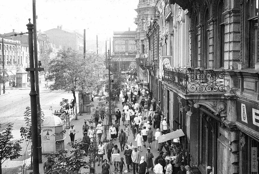 Какой была в 1930 г. Ростов на дону 1930 годы. ростов на дону 30е. ссср 1930-х. ссср 1930е годы улицы.