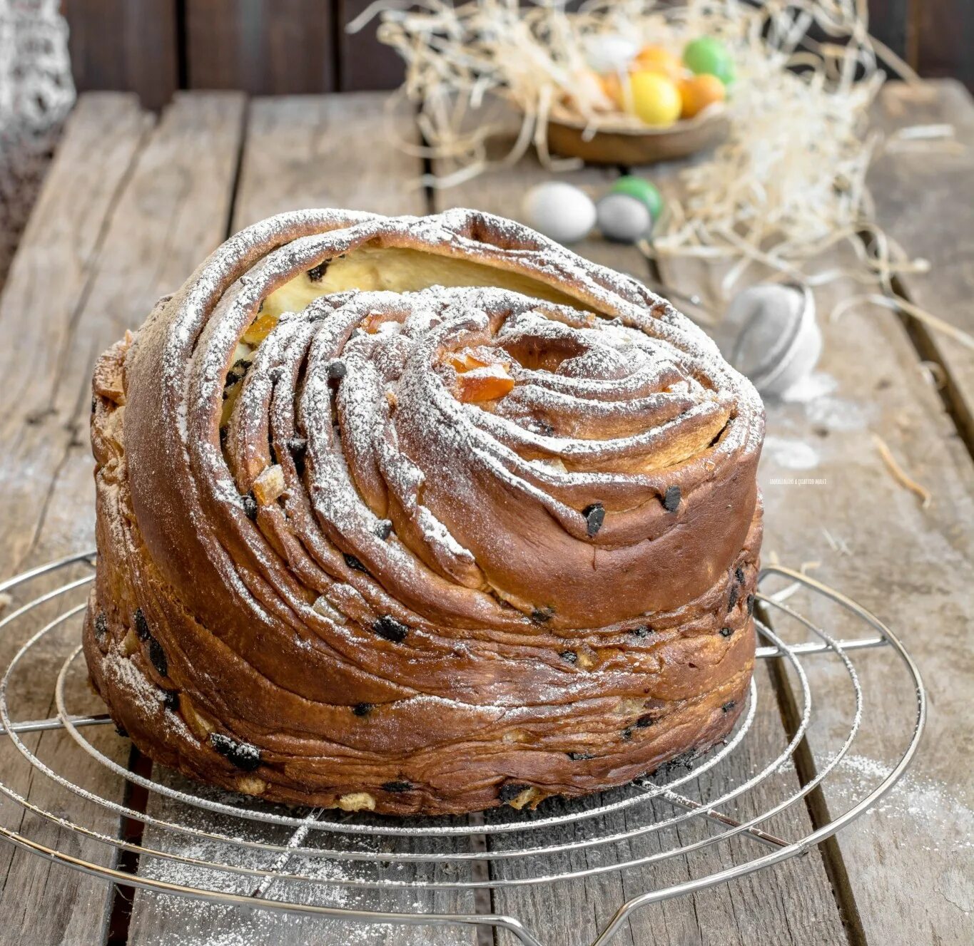 Сколько выпекать краффин. Кулич краффин. кулич-краффин пасхальный. крафин кулич пасхальный. краффин бесподобный пасхальный кулич.
