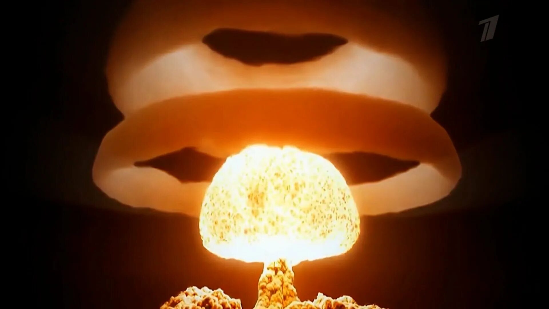 Царь бомба взрыв. Взрыв термоядерной бомбы царь бомба. Ядерный гриб царь бомбы. Взрыв ядерный гриб царь бомбы.