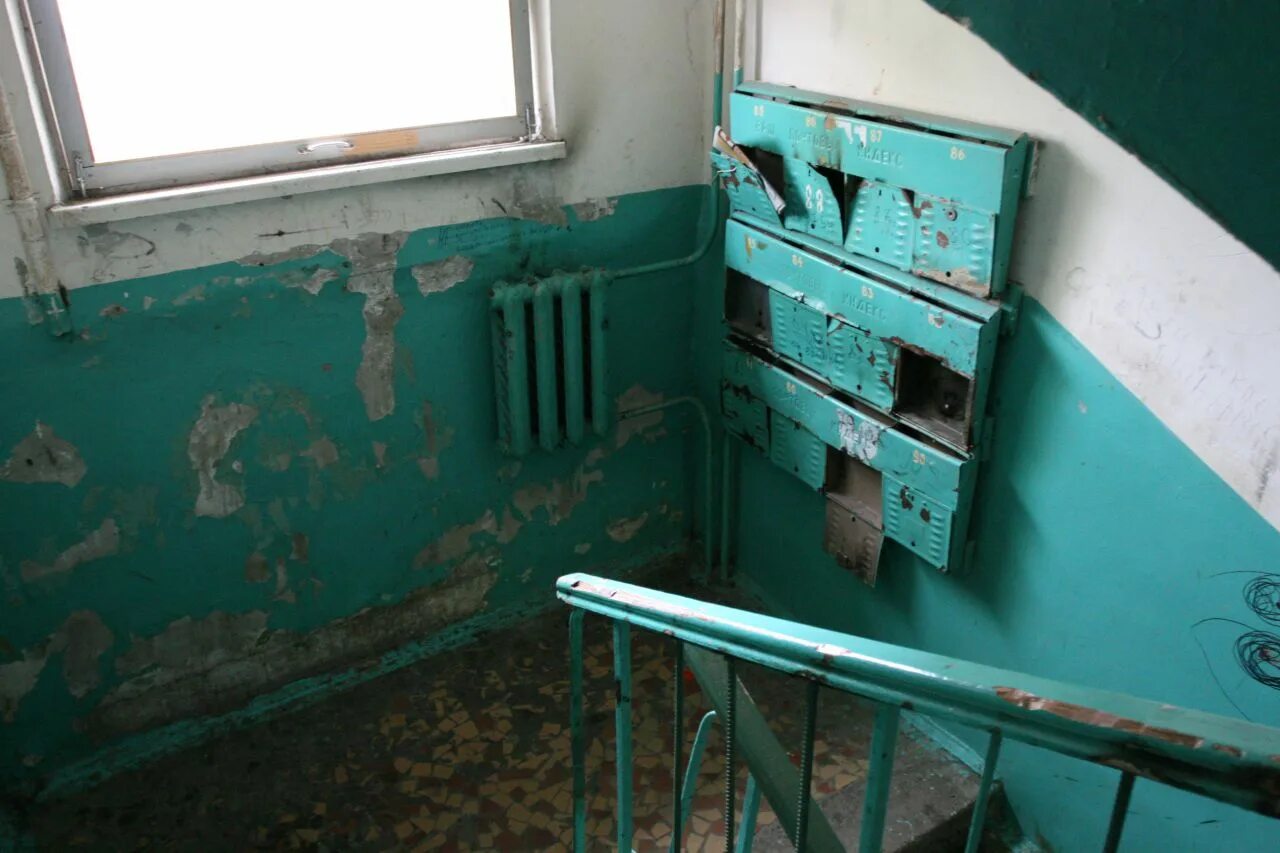 здание управляющей компании фото. кострома старые дома. подъезды старых домов. русский подъезд. жкх наш дом бузулук.