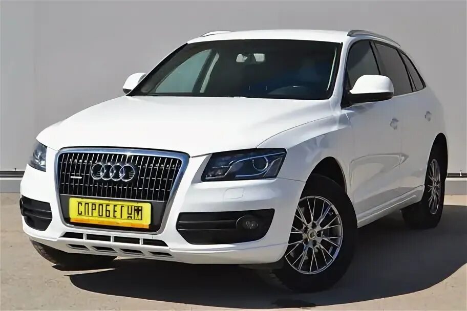 Audi q5 2010 серебристая с накладками. Audi q5 8r 2011. Audi q5 2011 2. Audi q5 2011 2. Audi q5 серебристый 2010.