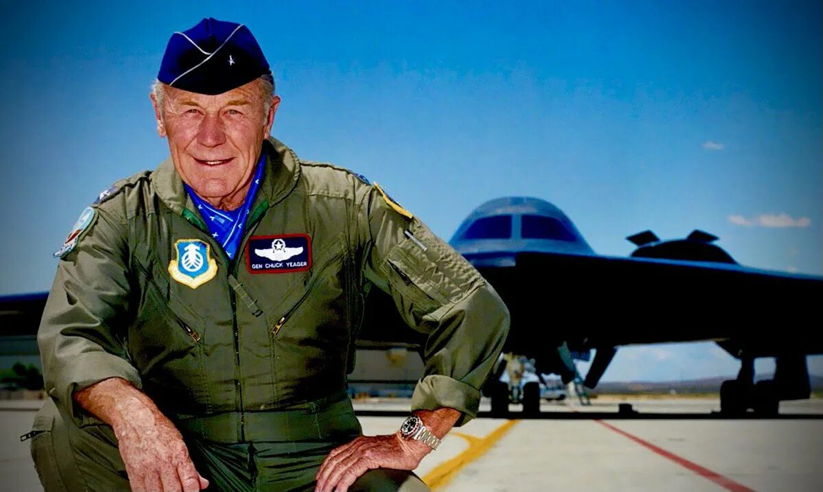 Про летчика сша. Причёска амереканского летчика. Американские военные пилоты. Тимур автандилович апакидзе лётчик. Пилот f15.