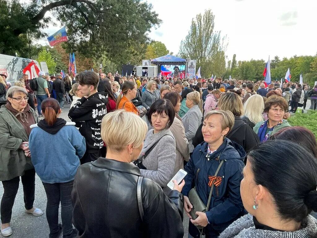 Митинг Симферополь 2023. Митинг в Симферополе 2014. Митинги в России. Митинг в симферополе