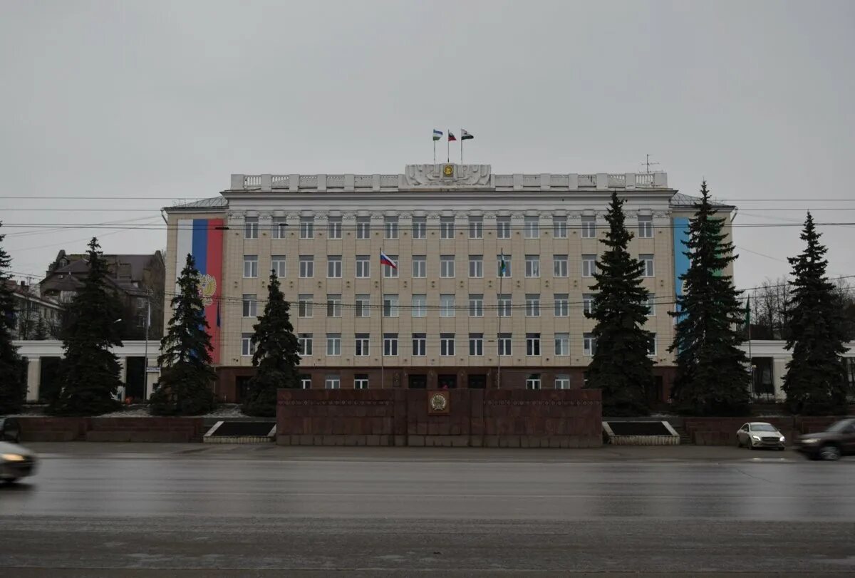 Горсовет Уфа. Администрация города Уфы. Здание горсовета Уфа. Горсовет Уфа площадь Ленина. Советская администрация уфа сайт