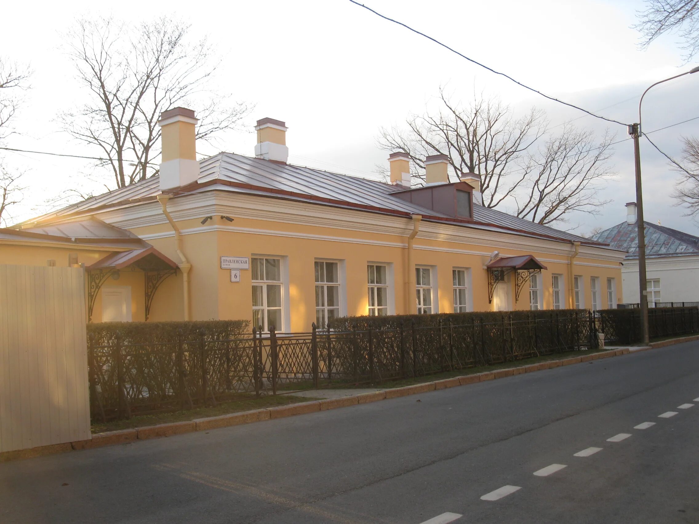 Названия улиц петергофа. Правленская улица петергоф. 6. петергоф. михайловская улица петергоф. петергофская улица 6/1.