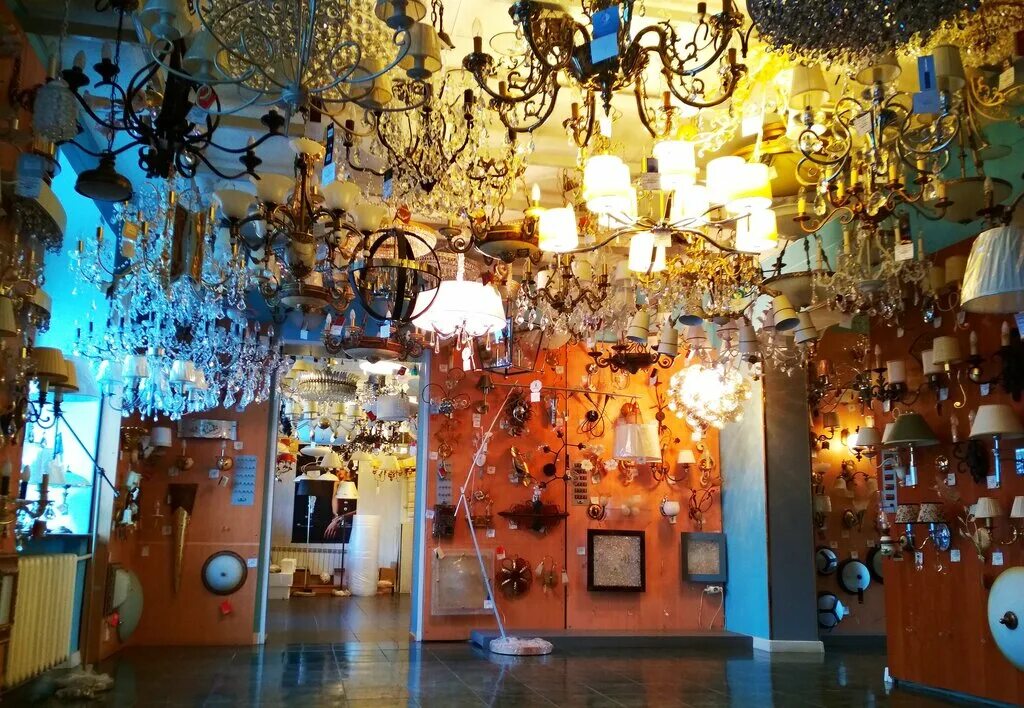 магазины люстр екб. магазин люстр рядом со мной. магазин света в санкт петербурге. магазины люстр екб. дзинь ляля екатеринбург.