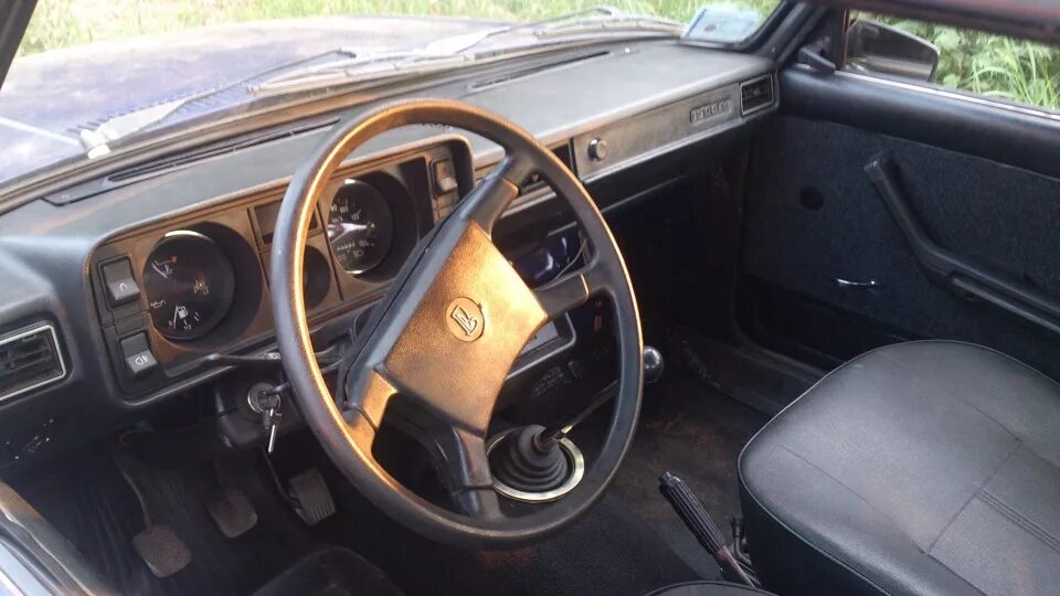 А-ля "кожаный салон". - Lada 2104, 1,5 л, 1988 года фотография DRIVE2