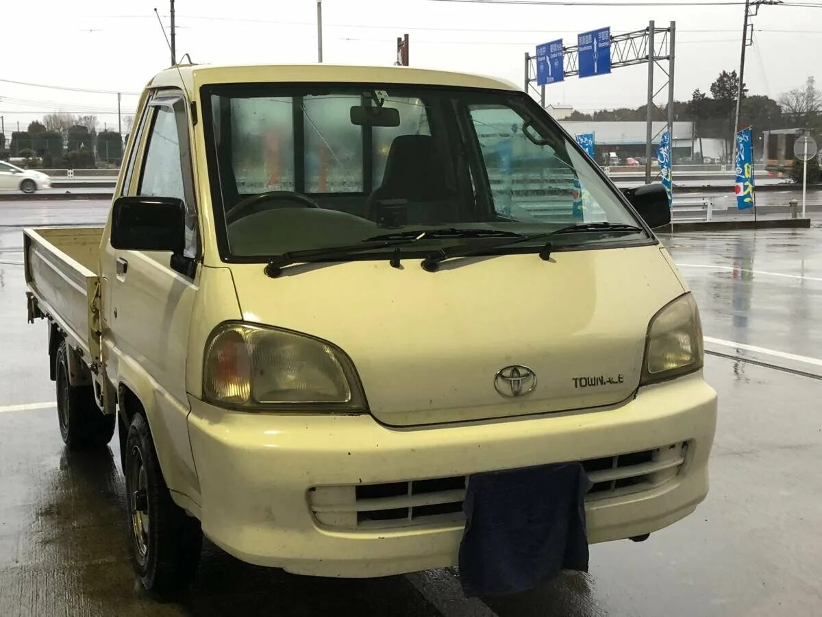 Тойота лит айс грузовик. Toyota Town Ace Truck 4wd. Toyota Lite Ace Truck 4wd. Toyota Town Ace грузовой. Toyota Town Ace 2022.