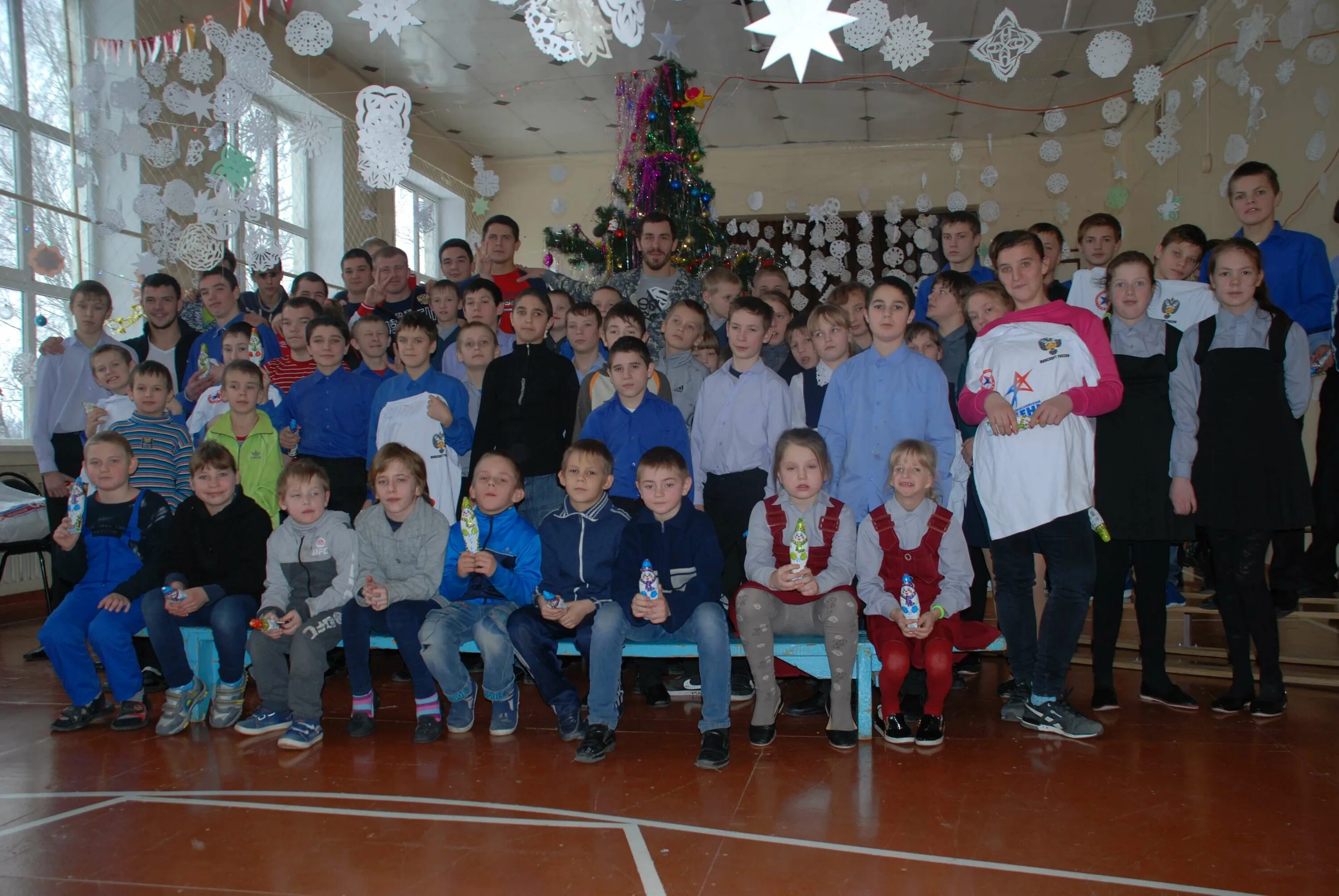 Село чапаевское школа. Чапаевская школа михайловский район. Село чапаевка крым советский район. Село грязное михайловский район школа. Школа чапаевское кчр.