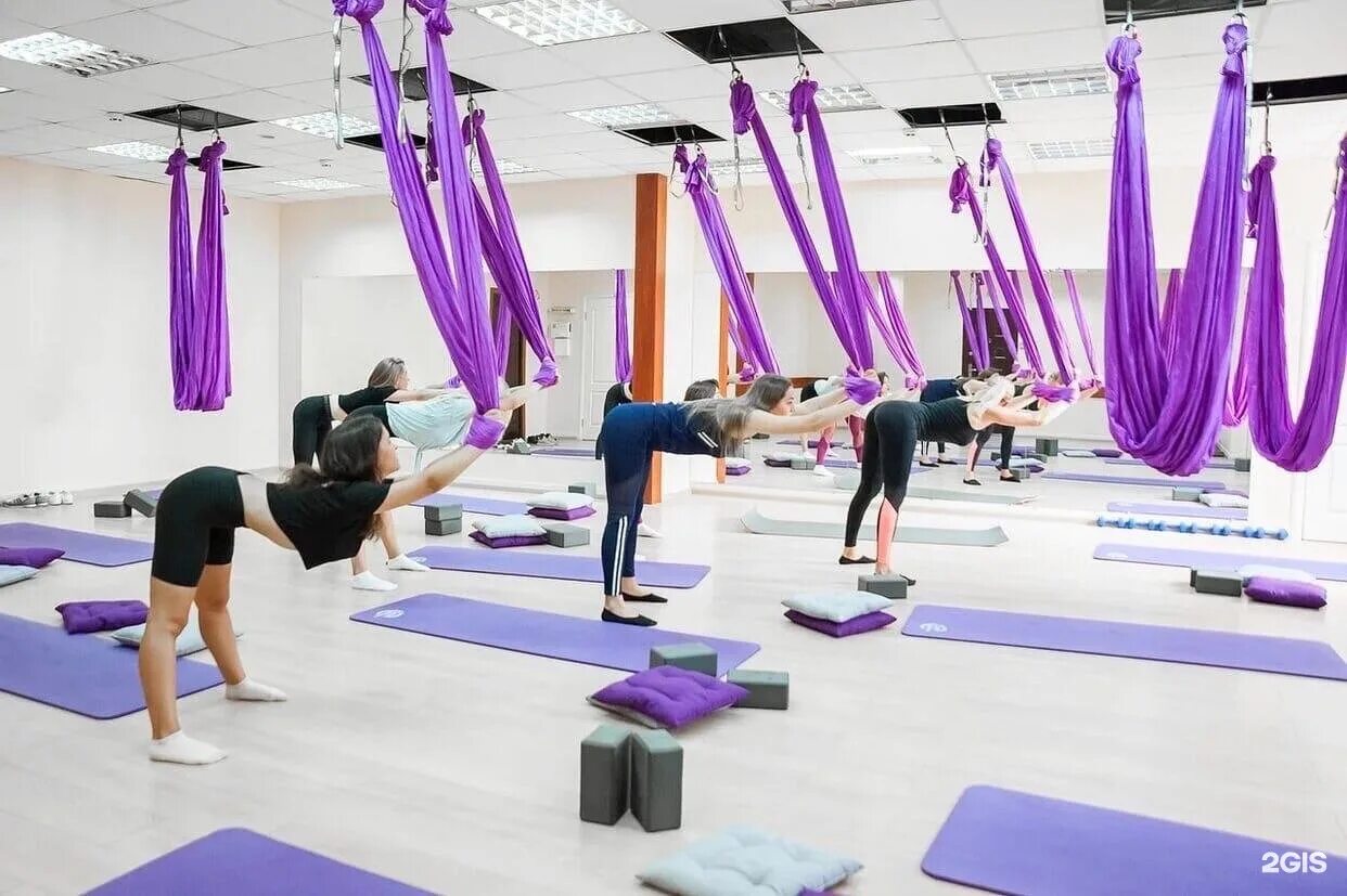 Студия растяжки объявление. Горького 30 симферополь стрейчинг. Оборудование для студии растяжки. Панда спорт симферополь. Растяжка симферополь.