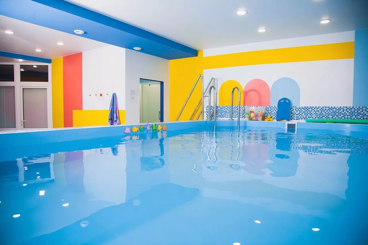 детский бассейн. детский бассейн в самаре. детский бассейн. приспособления для занятия с детьми в бассейне. детский бассейн в самаре.