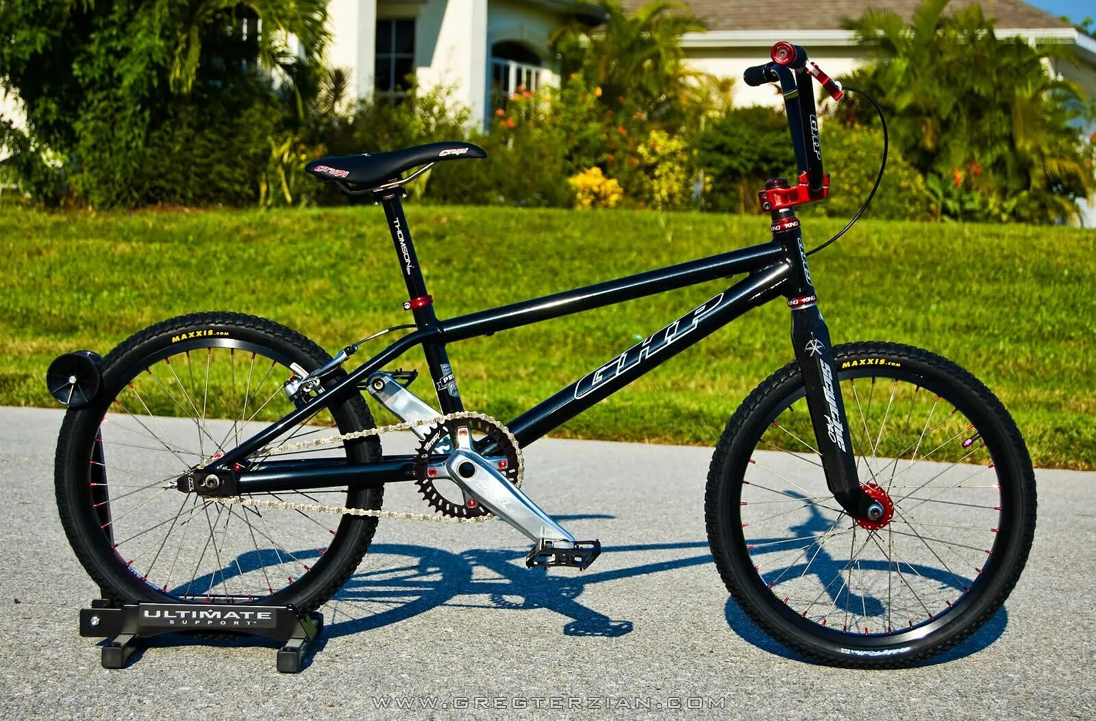Bmx race велосипеды. Велодрайв бмх. Bmx racing велосипед. Бмх freeagent 18 колеса. Бмх рейсинг велосипед.
