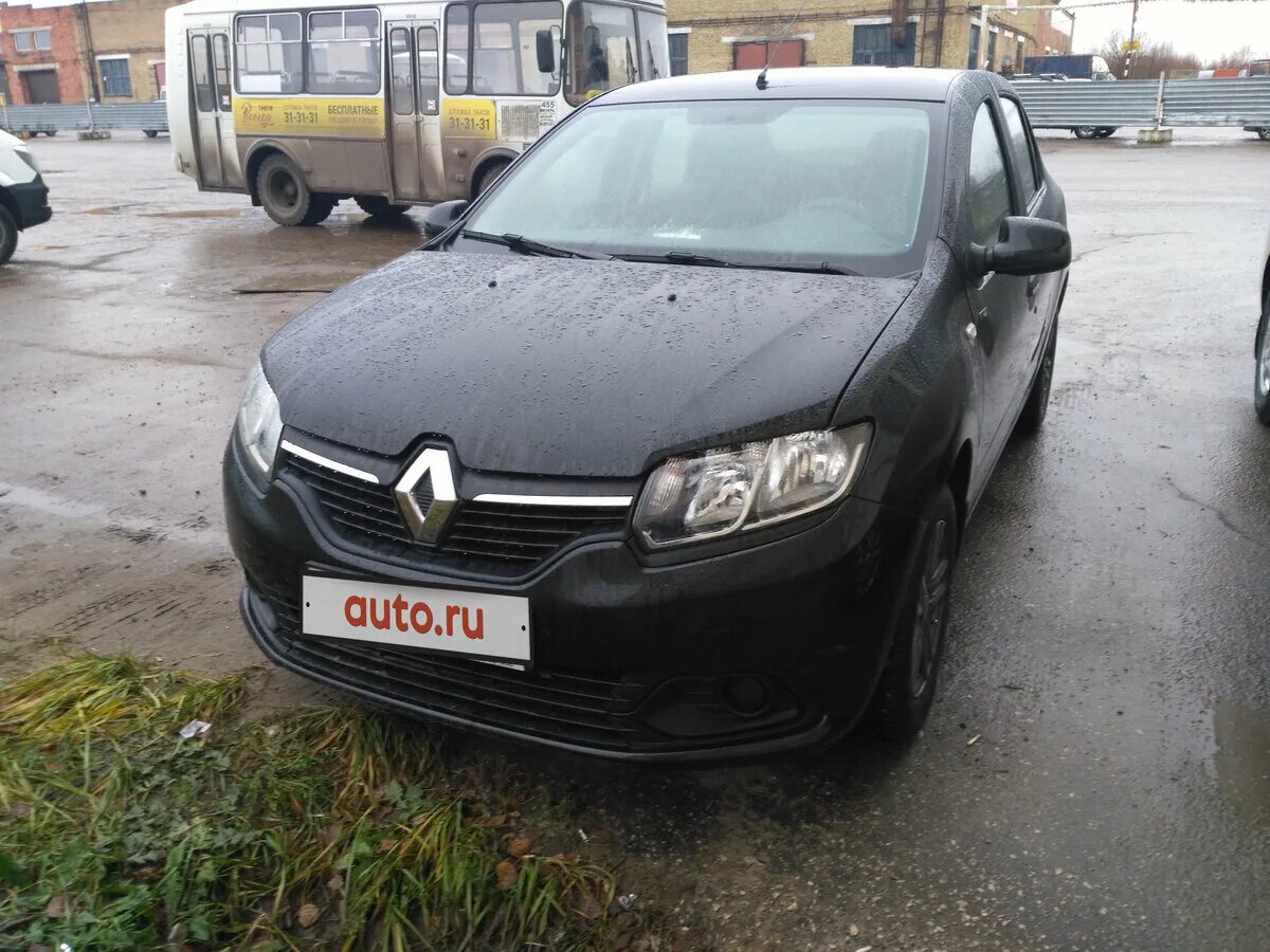 Купить б/у Renault Logan II 1.6 MT (82 л.с.) бензин механика в Волгограде: чёрны