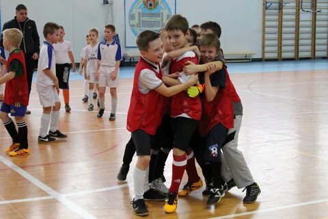 Футбол великий новгород