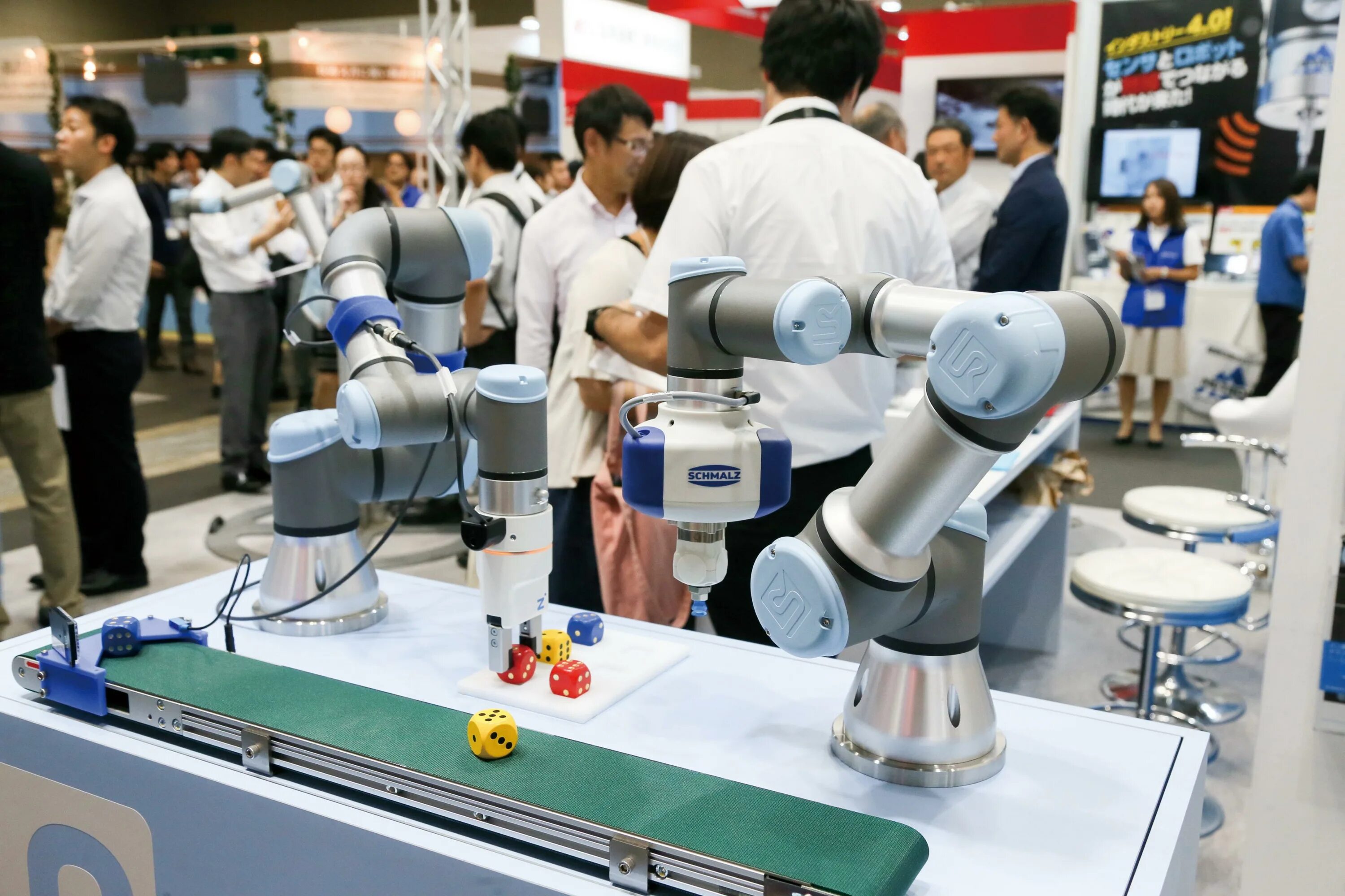 Выставка роботов в новосибирске 2025. Выставки роботов европа.