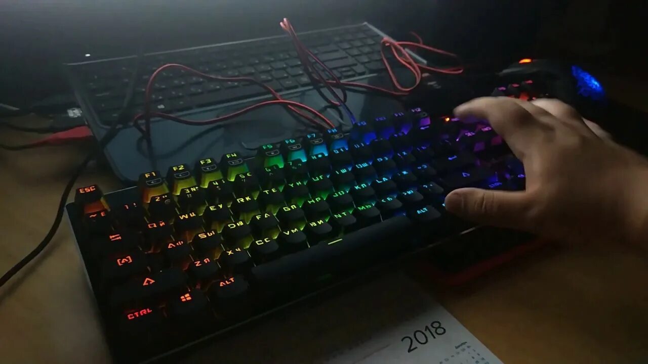 A4tech bloody b865r. A4tech bloody b820r. a4tech bloody b820r red s. a4tech bloody b820r blue s. клавиатура a4tech bloody b820r (red switches) black.