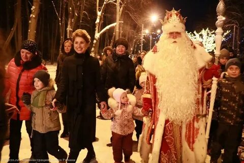 Из нового сели новый год