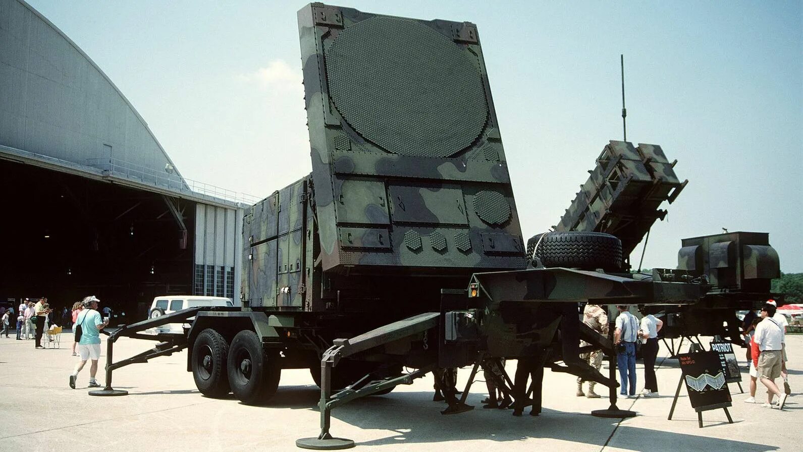 РЛС an/MPQ-53. ЗРК Patriot an/MPQ-53. An/MPQ-65 Radar. Пэтриот ПВО США. Пусковая установка патриот