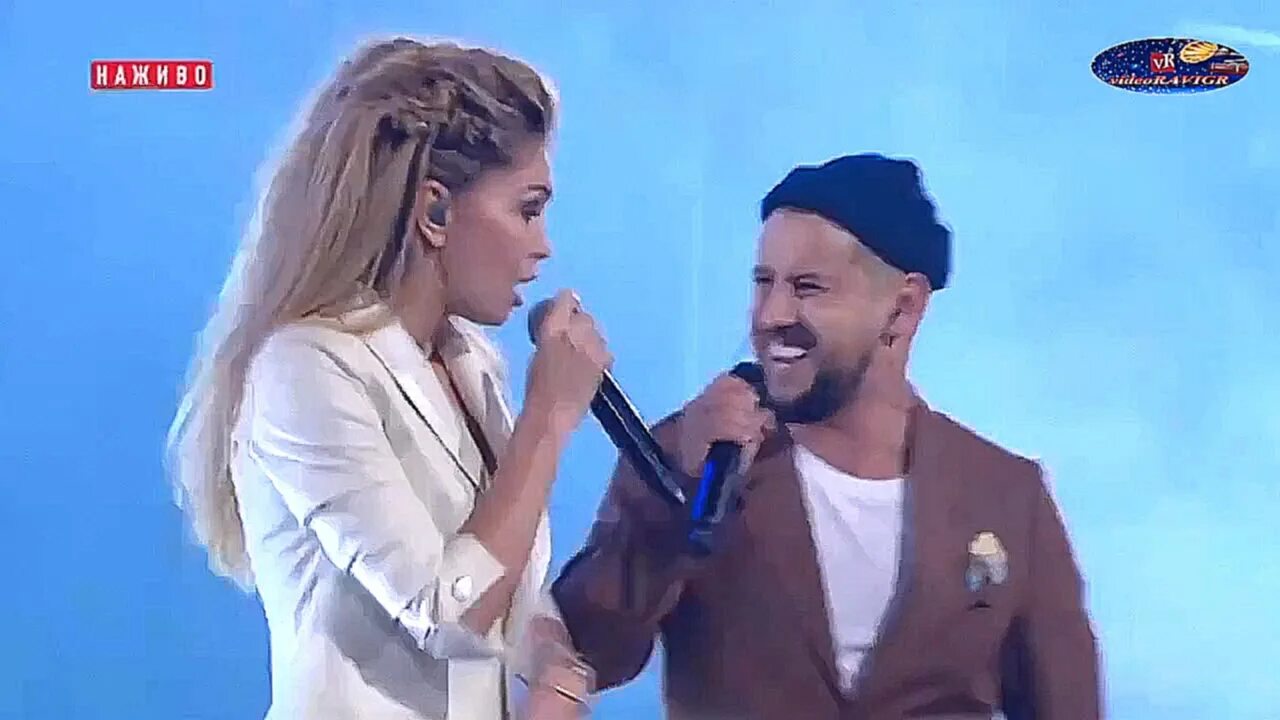 Мир кружит монатик. Monatik кружит обложка. Монатик кружит голову. Кружит mp3. Группа монатика.