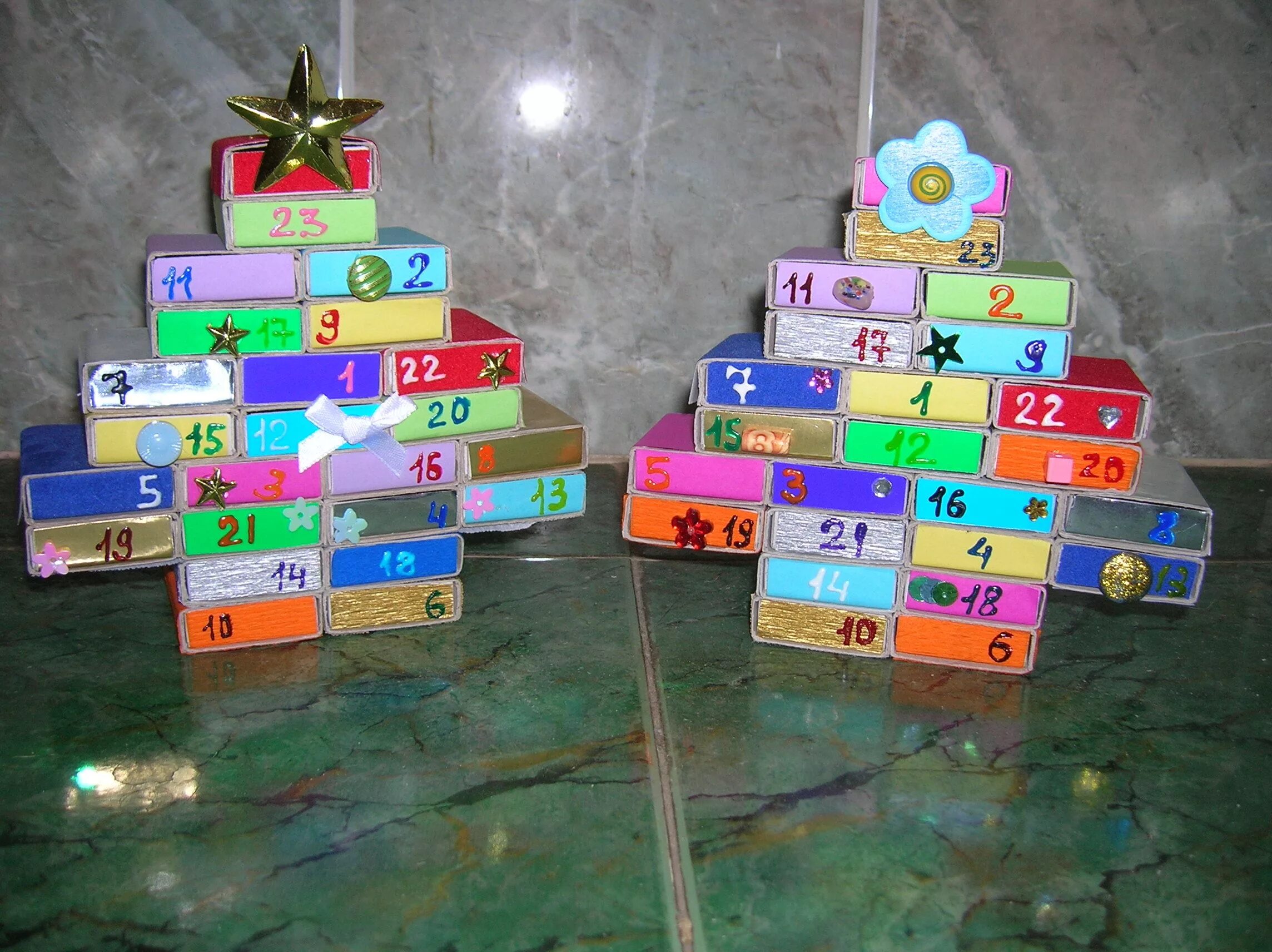 Адвент календарь из спичечных коробков. Adventskalender из спичечных коробков. календарь из спичечных коробков. елка адвент из спичечных коробков.