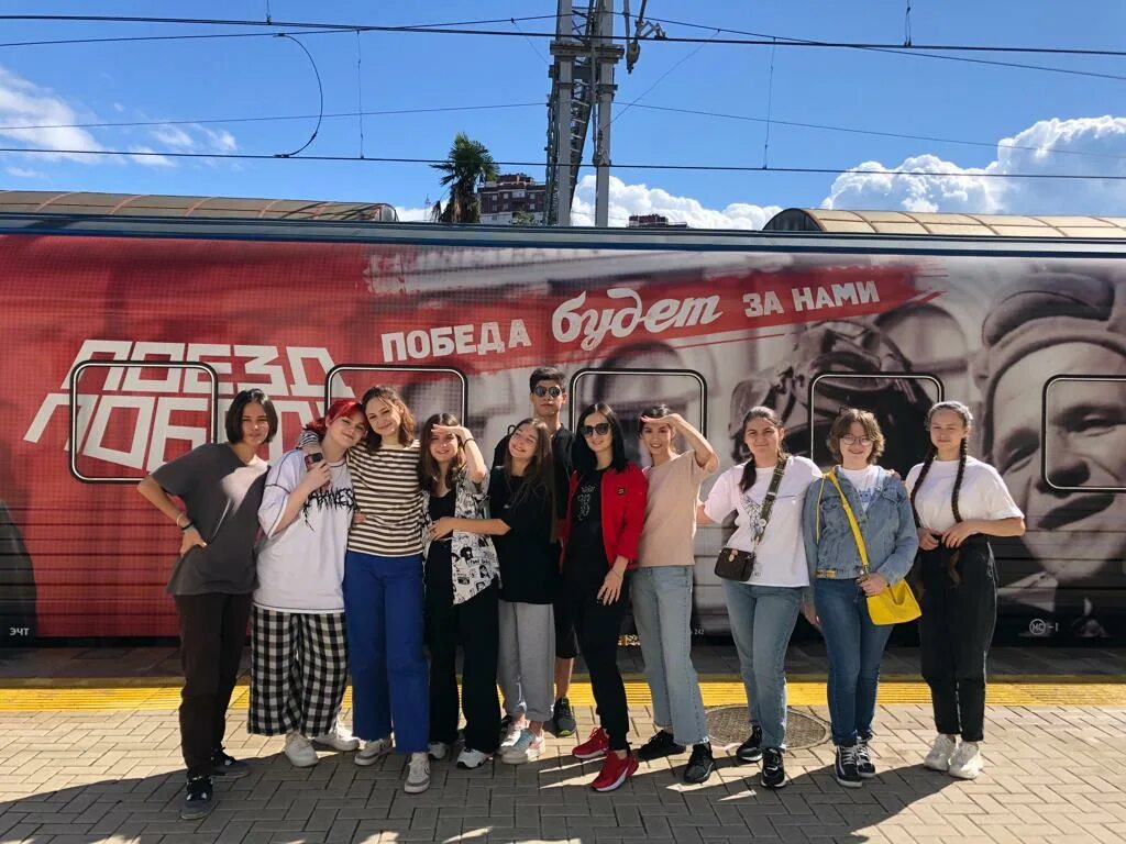 поезд победы сочи. поезд победы 2015. поезд победы в сочи. ветераны великой отечественной войны. поезд победы сочи.