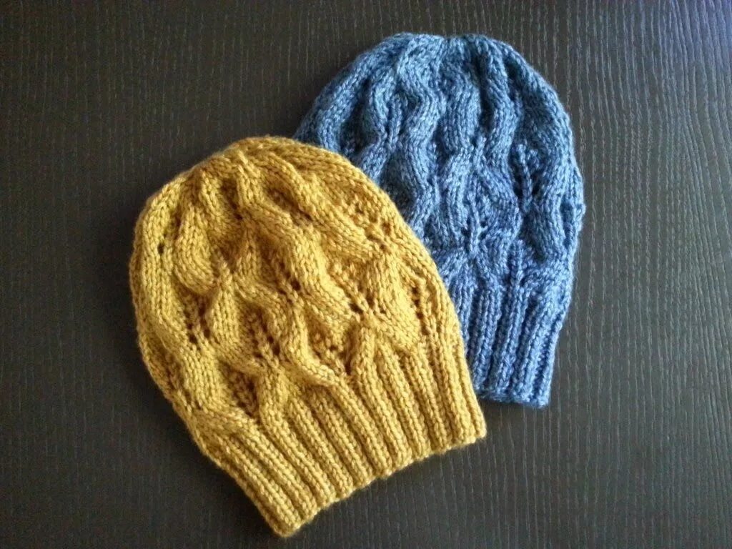 Шапка лист. Шапка узор листики. Шапка лист. Шапка лист. Шапка лист.