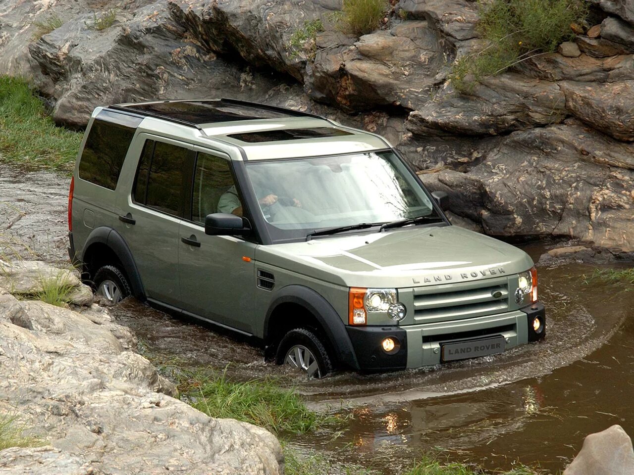 Дискавери евро 3. Ленд ровер дискавери 3. land rover дискавери 3. ландтровер дискавери 3. диски ленд ровер.
