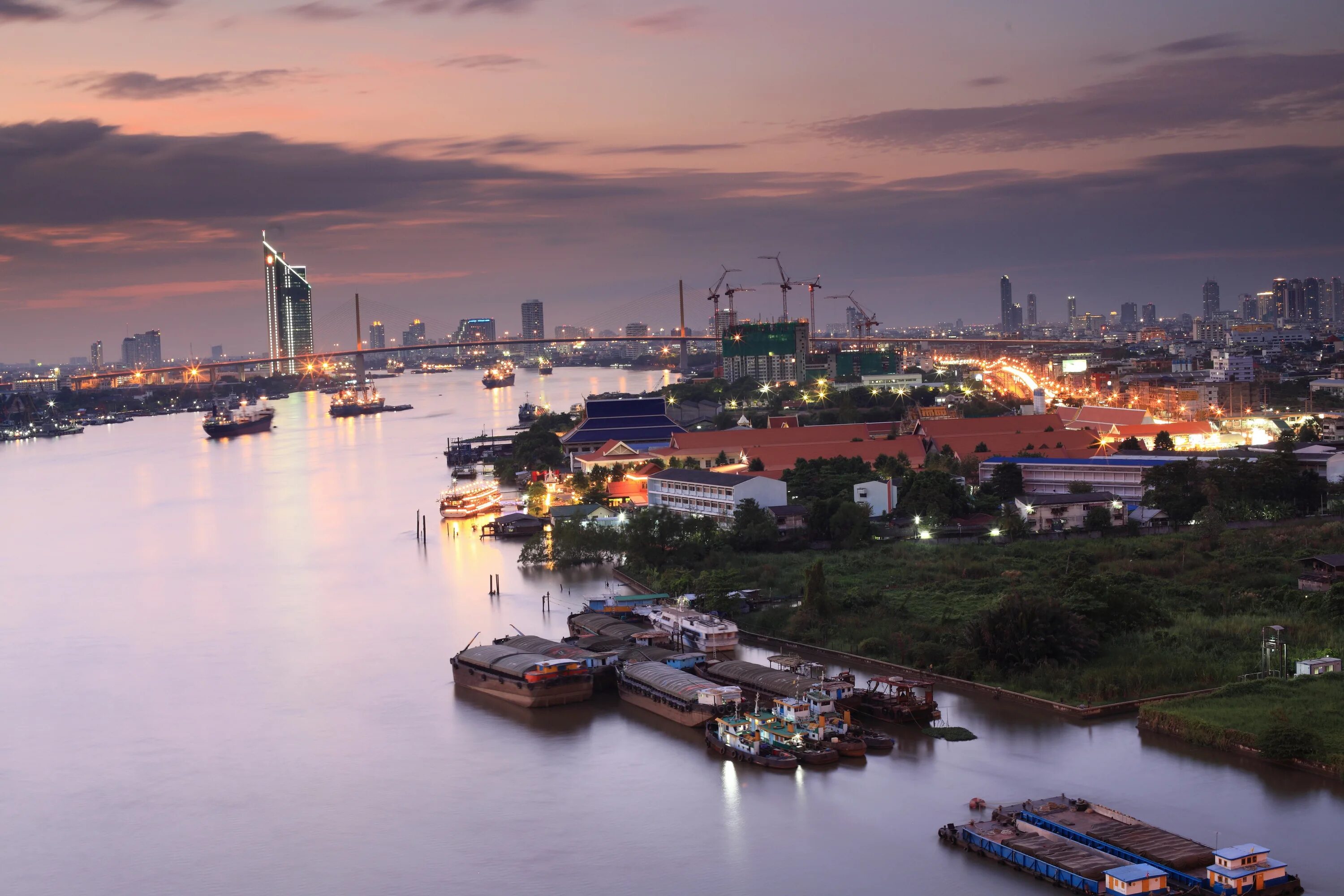 Бангкок река в городе. Бангкок Пристань. Сингапур причал. Сидней Сити причал. Бангкок Центральный Пирс.