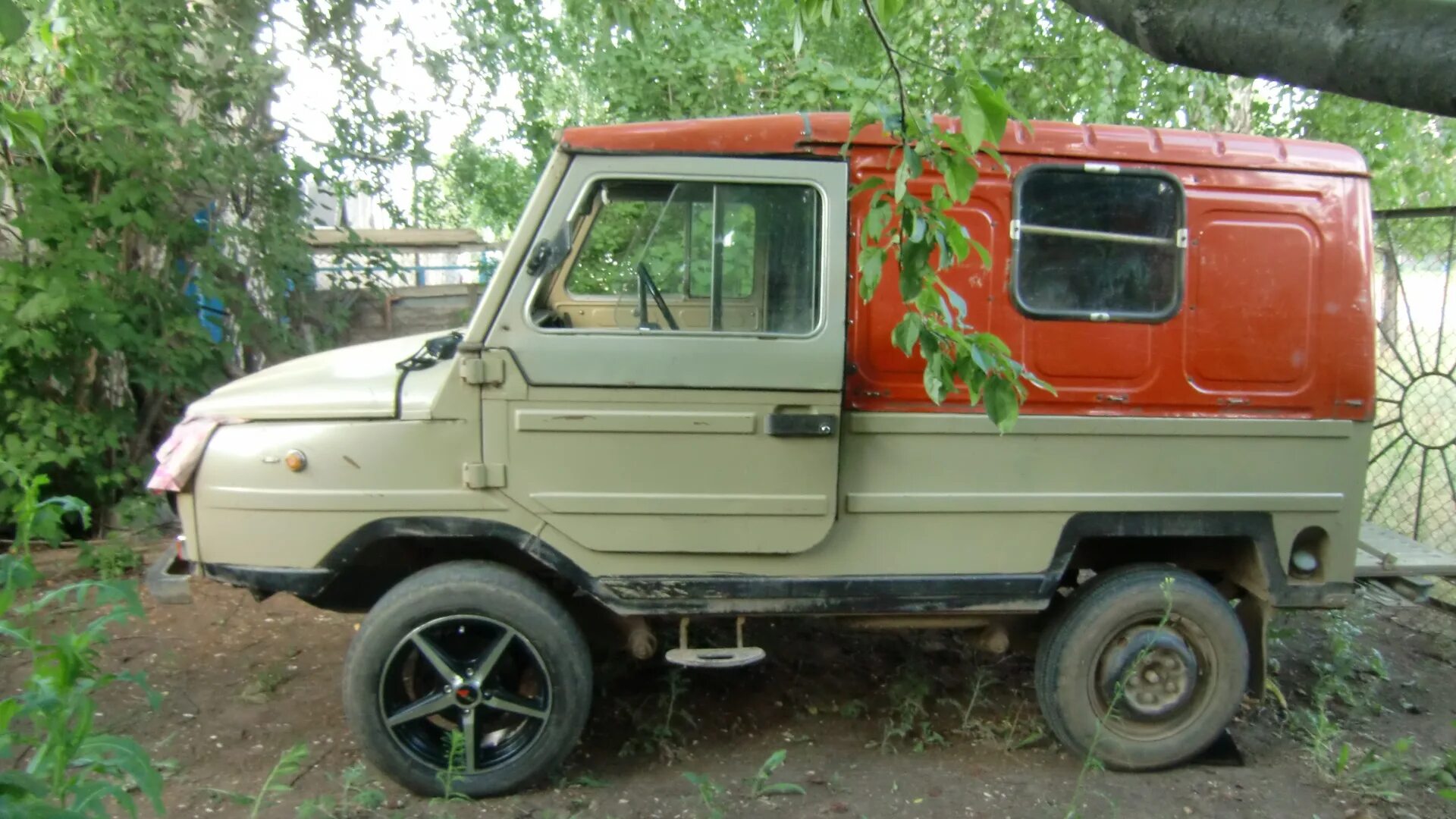 Подходящие диски на луаз. Луаз 969 31 колеса. Подходящие диски на луаз. Подходящие диски на луаз. Луаз-969 колеса.