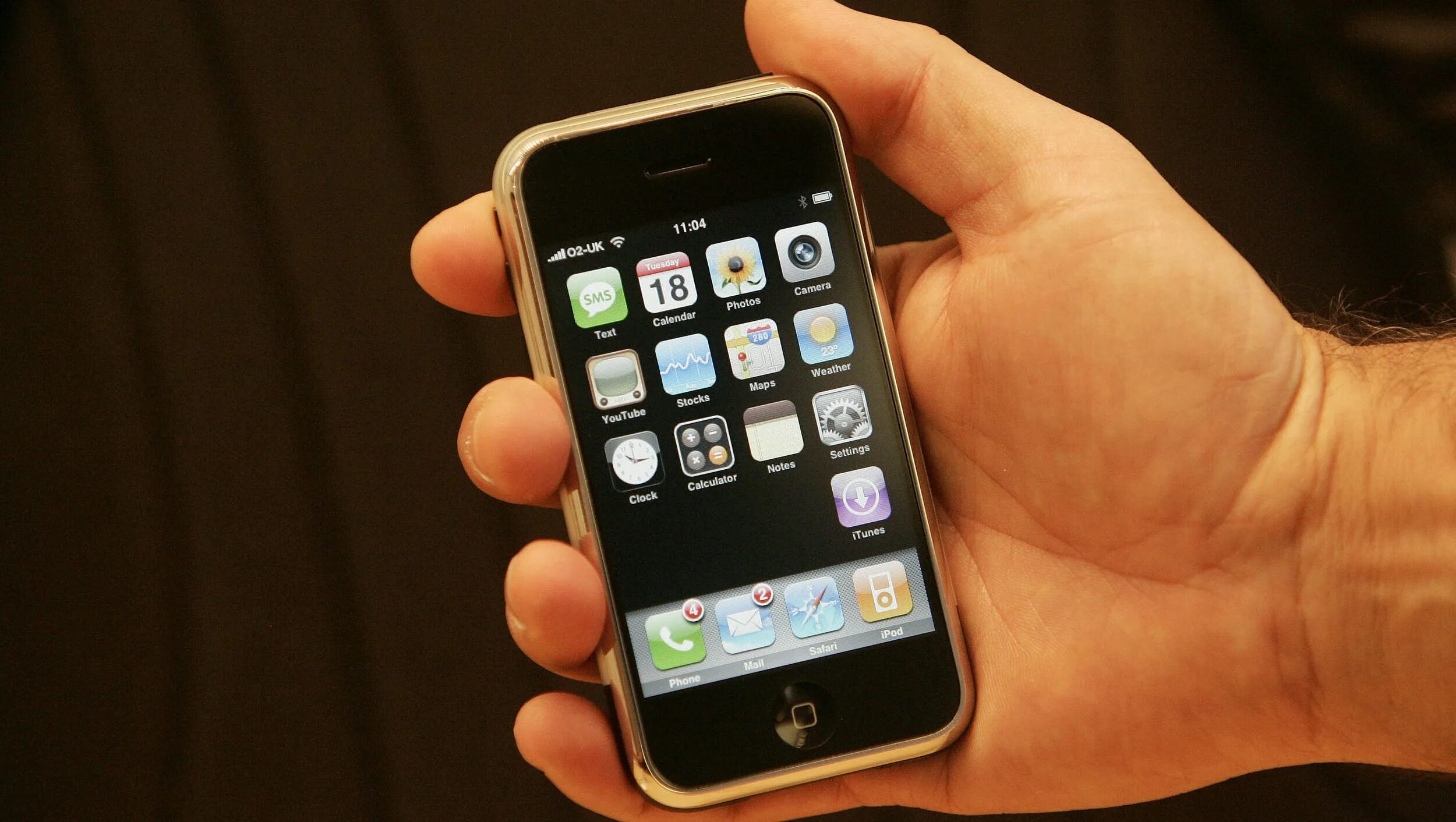 Apple iphone 1. Айфон 1g. Айфон 1 2007. Айфон 2007 года.