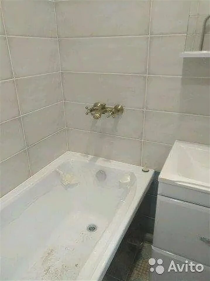 Сантехник новокуйбышевск. Квадрат магазин сантехники. Ленинградская ул , новокуйбышевск. Ремонт ванной без кафеля. Сантехника новокуйбышевск.