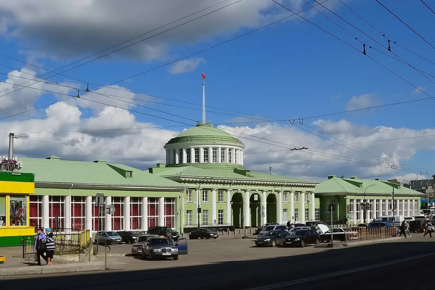 Мурманский жд вокзал. Жд в мурманске. Мурманский жд вокзал. Ж. Ж.