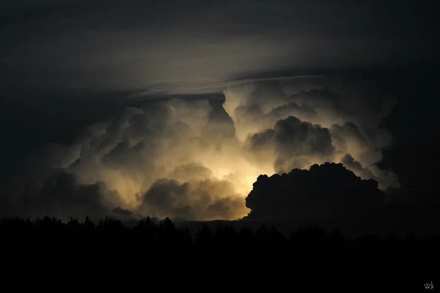 зарница природное явление. зарница вспышки света. зарница вспышки света. зарница в небе. зарница гроза.