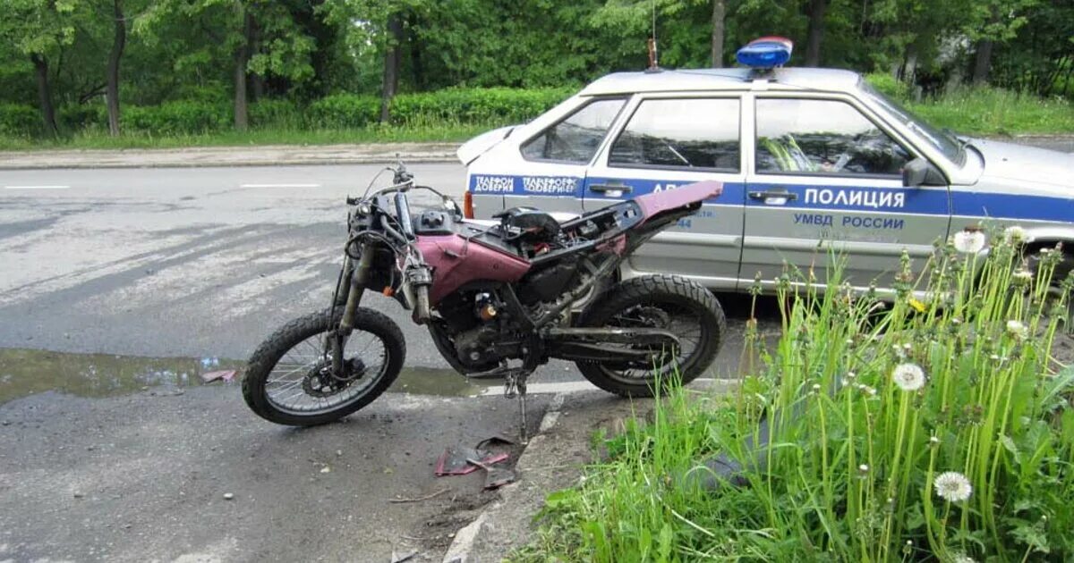 Мотоциклист покалечился. Закон на Таран мотоциклов. Можно ли таранить мотоцикл полицейским