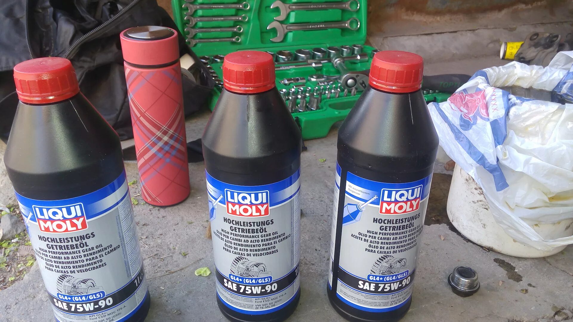 Лукойл тм-4 75w90. 5 дизель. Лукойл 75w90 минеральное. Лукойл трансмиссионное масло полусинтетика 75w90. Трансмиссионное масло лукойл 75в90 для ниссан н16.