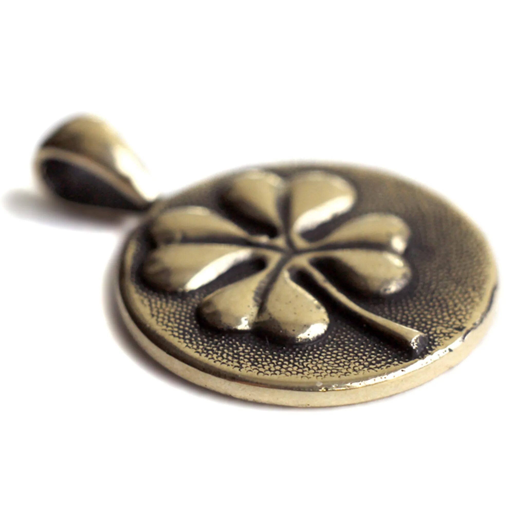 Clever. Издательство клевер. Clever wear логотип. Клевер торговая марка. Клевер торговая марка.